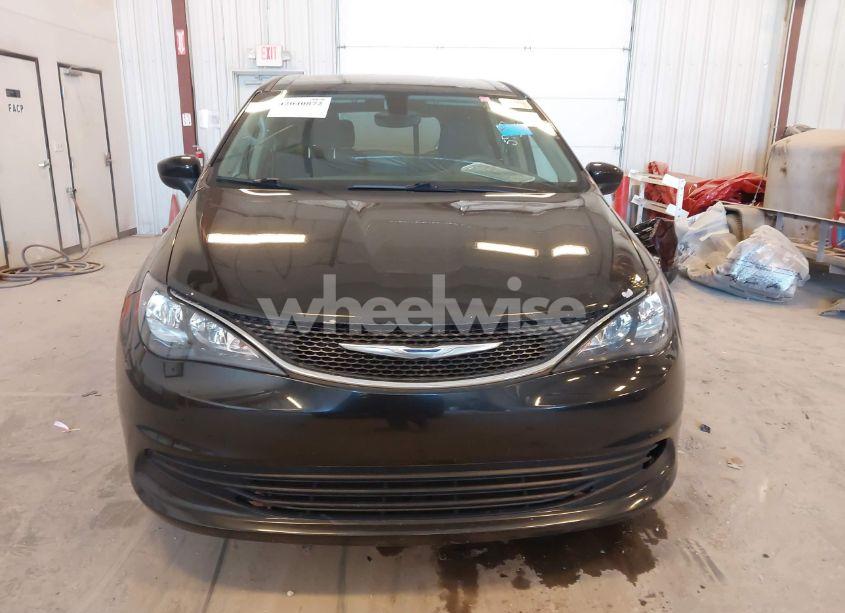 Photo 12 of 2017 Chrysler Pacifica TOURING (VIN 2C4RC1DG3HR571477)