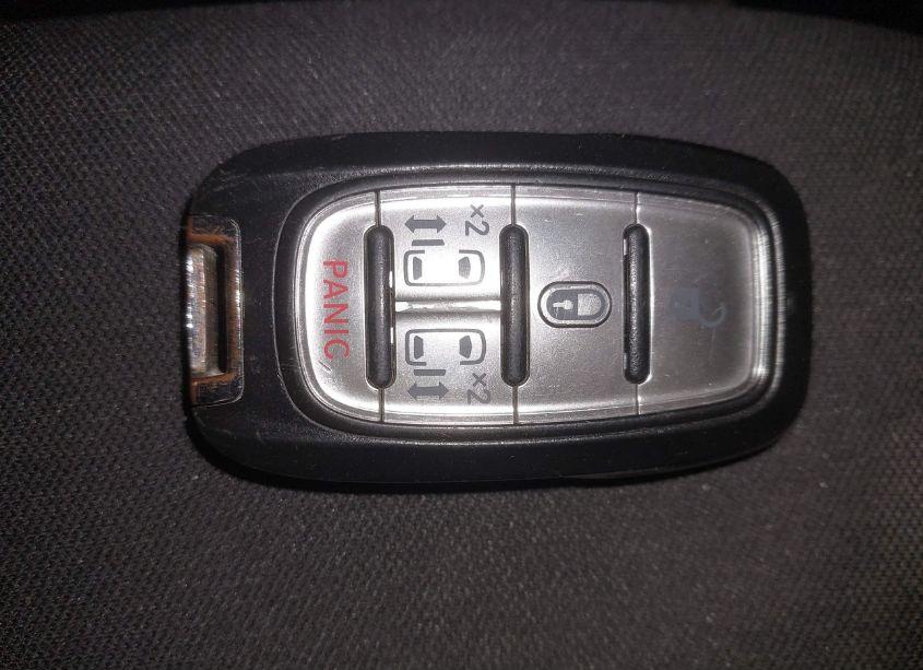 Photo 11 of 2017 Chrysler Pacifica TOURING (VIN 2C4RC1DG3HR593009)