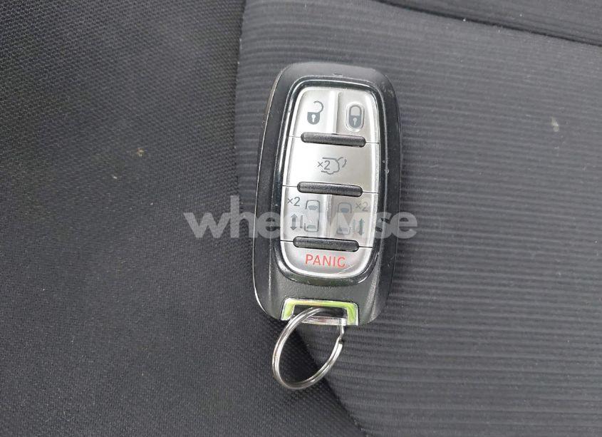 Photo 11 of 2017 Chrysler Pacifica TOURING (VIN 2C4RC1DG4HR551481)