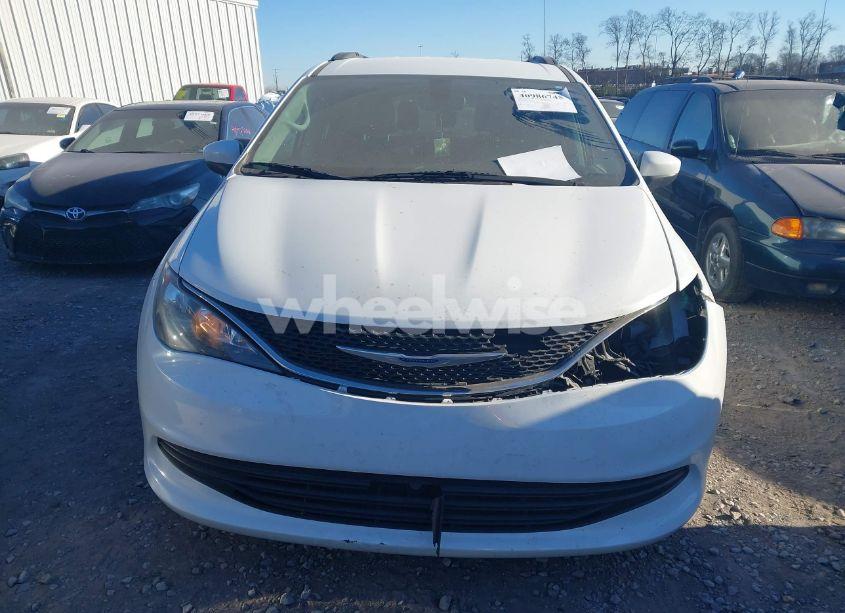 Photo 12 of 2020 Chrysler Voyager LXI (VIN 2C4RC1DG4LR262433)