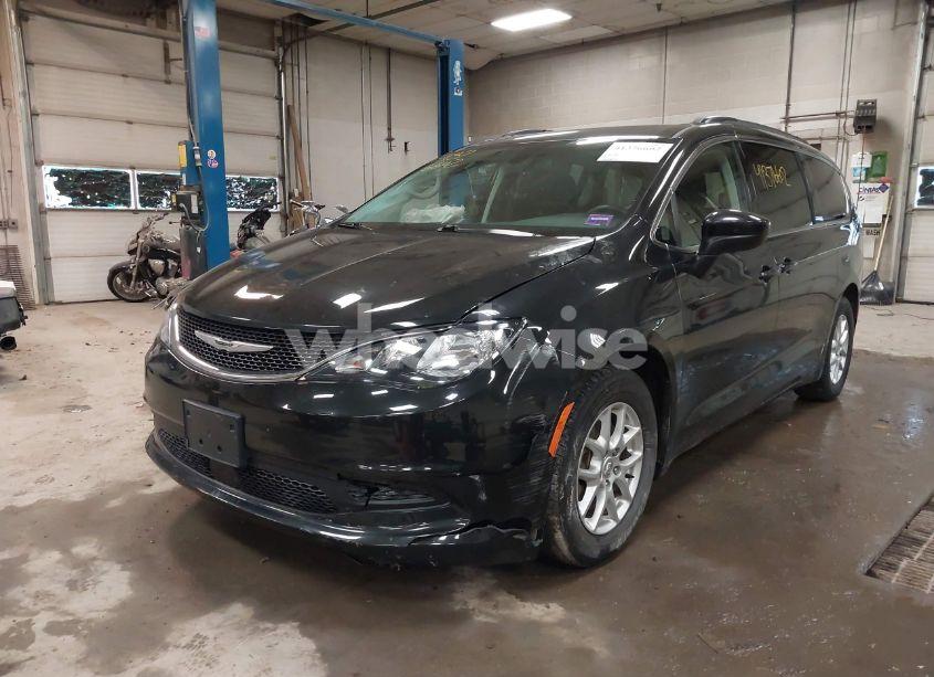 Photo 2 of 2021 Chrysler Voyager LXI (VIN 2C4RC1DG4MR506728)