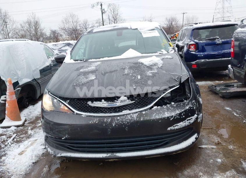 Photo 12 of 2017 Chrysler Pacifica TOURING (VIN 2C4RC1DG5HR743878)