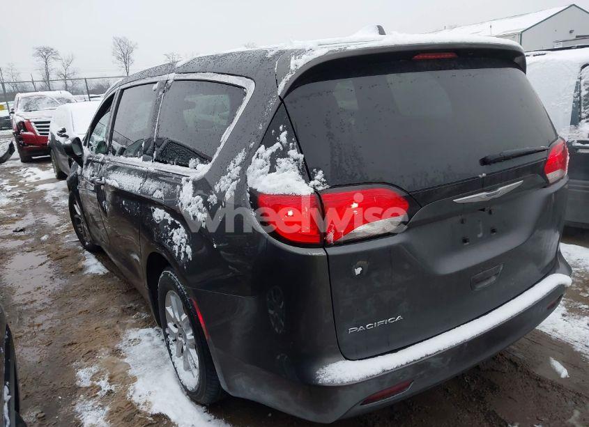 Photo 3 of 2017 Chrysler Pacifica TOURING (VIN 2C4RC1DG5HR743878)