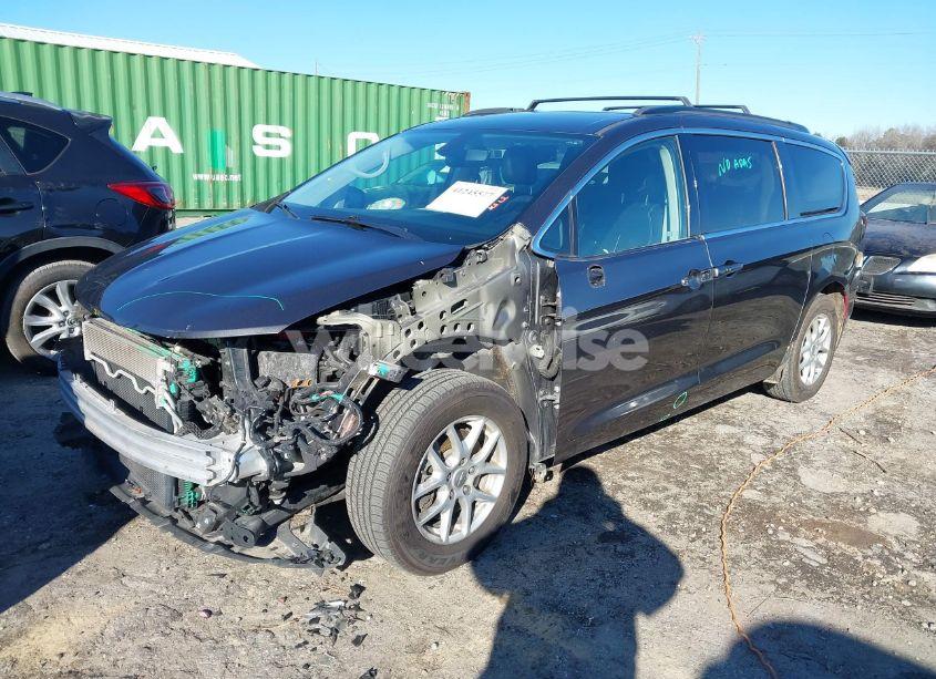 Photo 2 of 2020 Chrysler Voyager LXI (VIN 2C4RC1DG5LR176466)