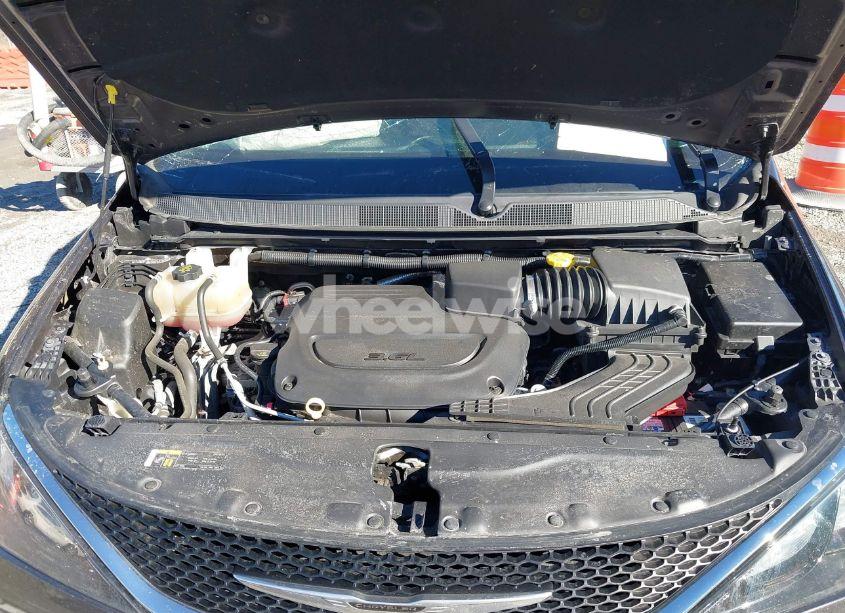 Photo 10 of 2021 Chrysler Voyager LXI (VIN 2C4RC1DG5MR542170)