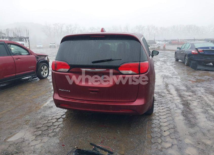 Photo 17 of 2017 Chrysler Pacifica TOURING (VIN 2C4RC1DG6HR551899)