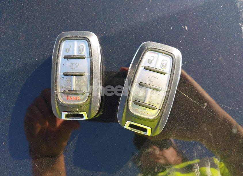 Photo 11 of 2017 Chrysler Pacifica TOURING (VIN 2C4RC1DG7HR705522)