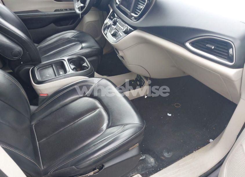 Photo 5 of 2020 Chrysler Voyager LXI (VIN 2C4RC1DG8LR197537)