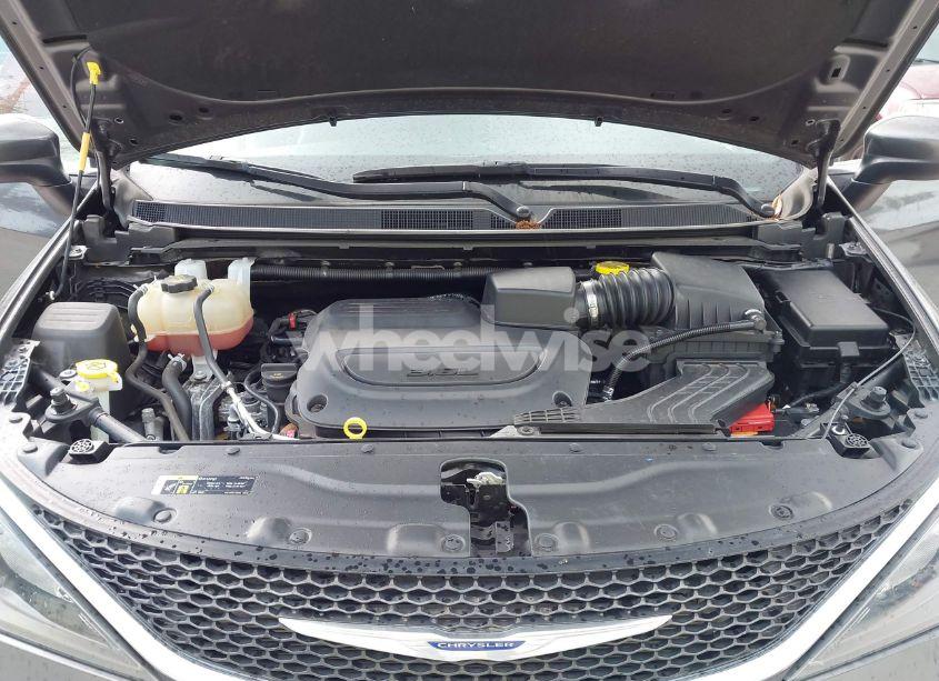 Photo 10 of 2020 Chrysler Voyager LXI (VIN 2C4RC1DG9LR268518)