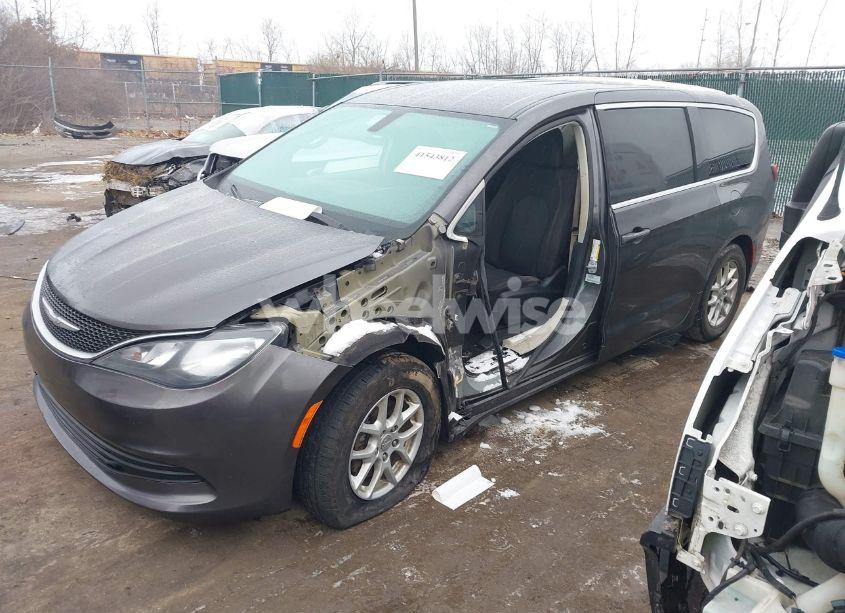 Photo 2 of 2017 Chrysler Pacifica TOURING (VIN 2C4RC1DGXHR502110)