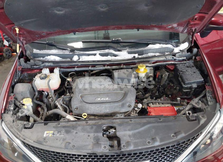 Photo 10 of 2017 Chrysler Pacifica TOURING (VIN 2C4RC1DGXHR510904)