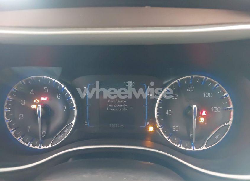 Photo 7 of 2017 Chrysler Pacifica TOURING (VIN 2C4RC1DGXHR510904)