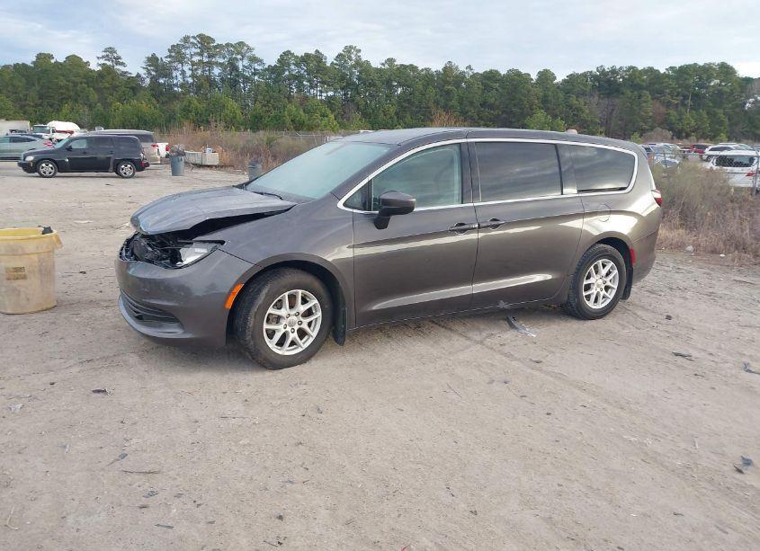 Photo 2 of 2017 Chrysler Pacifica TOURING (VIN 2C4RC1DGXHR532059)