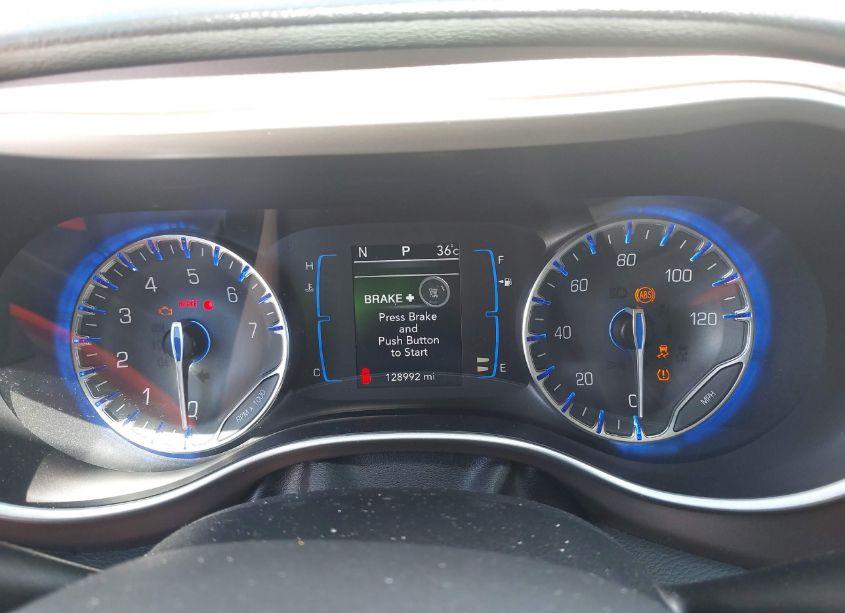 Photo 7 of 2017 Chrysler Pacifica TOURING (VIN 2C4RC1DGXHR537293)