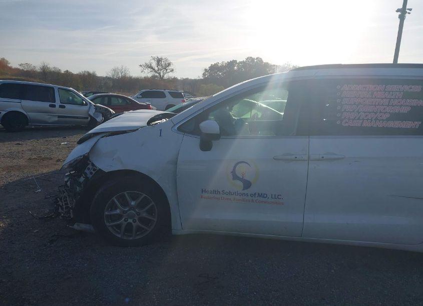 Photo 15 of 2020 Chrysler Voyager LXI (VIN 2C4RC1DGXLR178150)