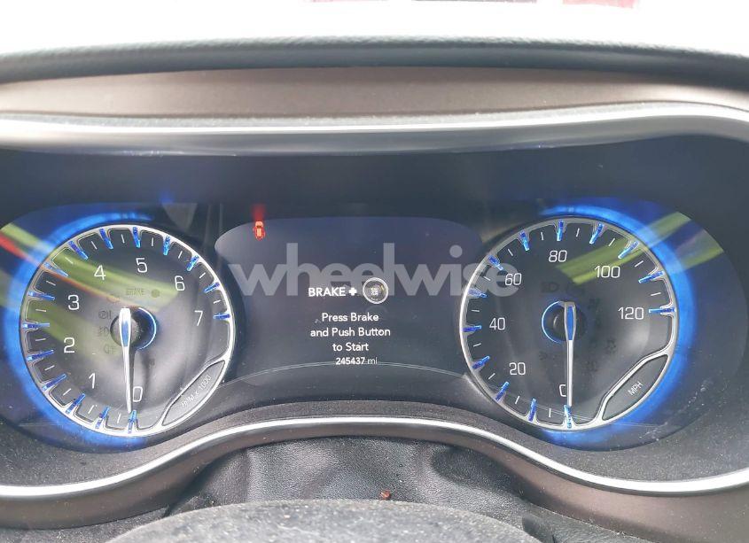 Photo 7 of 2017 Chrysler Pacifica TOURING-L PLUS (VIN 2C4RC1EG0HR566140)