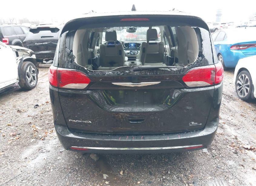 Photo 17 of 2017 Chrysler Pacifica TOURING-L PLUS (VIN 2C4RC1EG0HR622562)