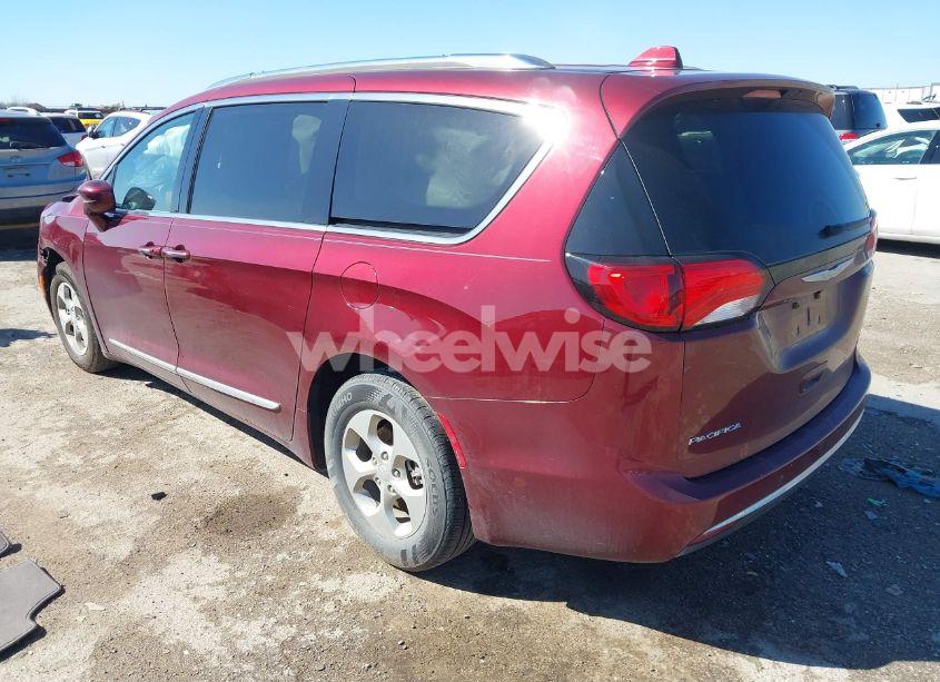 Photo 3 of 2017 Chrysler Pacifica TOURING-L PLUS (VIN 2C4RC1EG0HR722631)