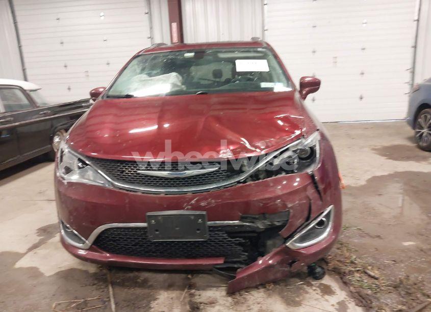 Photo 12 of 2018 Chrysler Pacifica TOURING-L PLUS (VIN 2C4RC1EG0JR330237)