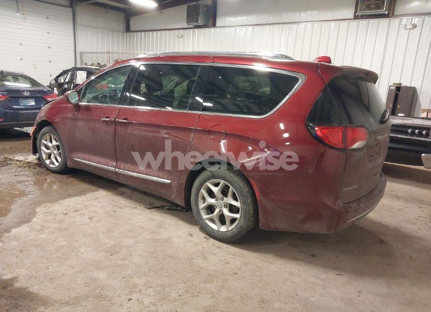 Photo 3 of 2018 Chrysler Pacifica TOURING-L PLUS (VIN 2C4RC1EG0JR330237)