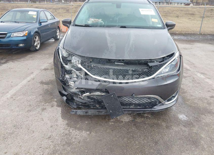 Photo 18 of 2017 Chrysler Pacifica TOURING-L PLUS (VIN 2C4RC1EG1HR512149)