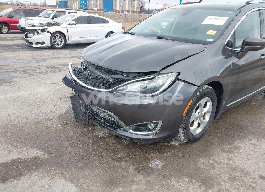 Photo 19 of 2017 Chrysler Pacifica TOURING-L PLUS (VIN 2C4RC1EG1HR512149)