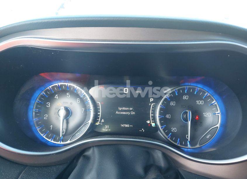 Photo 7 of 2017 Chrysler Pacifica TOURING-L PLUS (VIN 2C4RC1EG1HR560315)