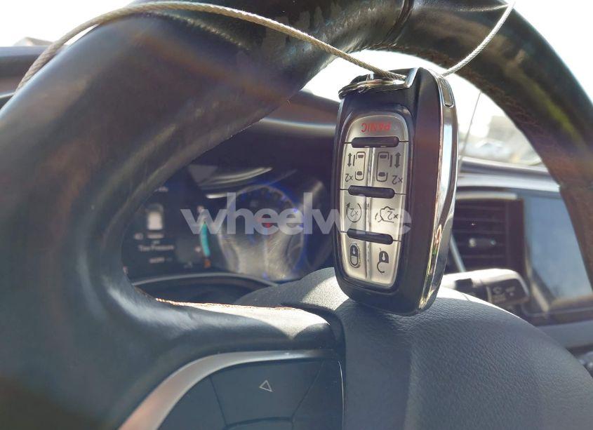 Photo 11 of 2017 Chrysler Pacifica TOURING-L PLUS (VIN 2C4RC1EG1HR837996)