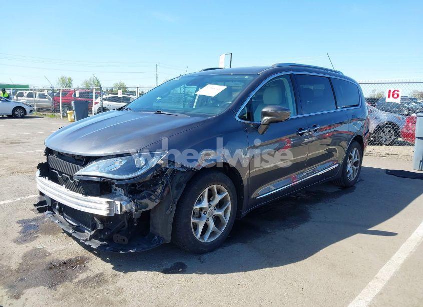 Photo 2 of 2017 Chrysler Pacifica TOURING-L PLUS (VIN 2C4RC1EG1HR837996)
