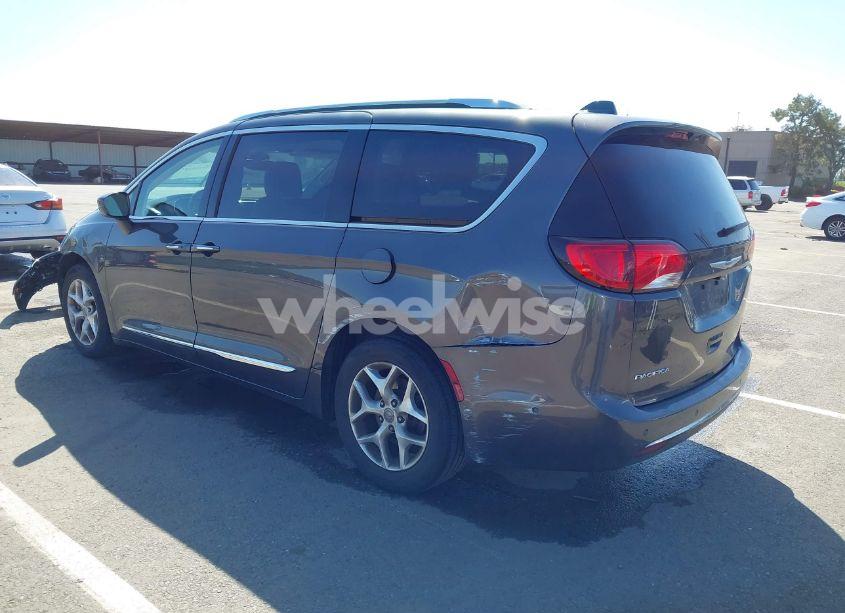 Photo 3 of 2017 Chrysler Pacifica TOURING-L PLUS (VIN 2C4RC1EG1HR837996)