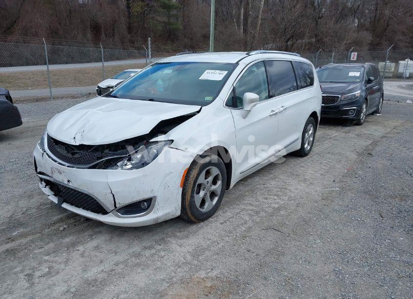 Photo 2 of 2017 Chrysler Pacifica TOURING-L PLUS (VIN 2C4RC1EG2HR689261)