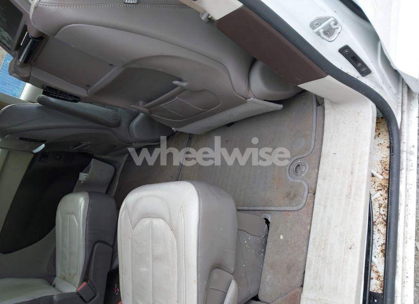 Photo 8 of 2017 Chrysler Pacifica TOURING-L PLUS (VIN 2C4RC1EG2HR689261)