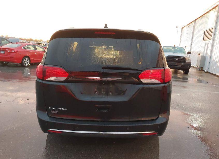 Photo 16 of 2017 Chrysler Pacifica TOURING-L PLUS (VIN 2C4RC1EG3HR594546)