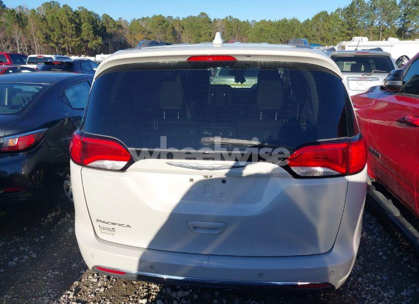 Photo 16 of 2017 Chrysler Pacifica TOURING-L PLUS (VIN 2C4RC1EG3HR614312)