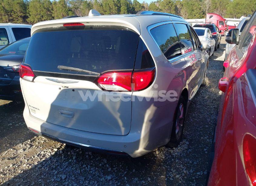 Photo 4 of 2017 Chrysler Pacifica TOURING-L PLUS (VIN 2C4RC1EG3HR614312)