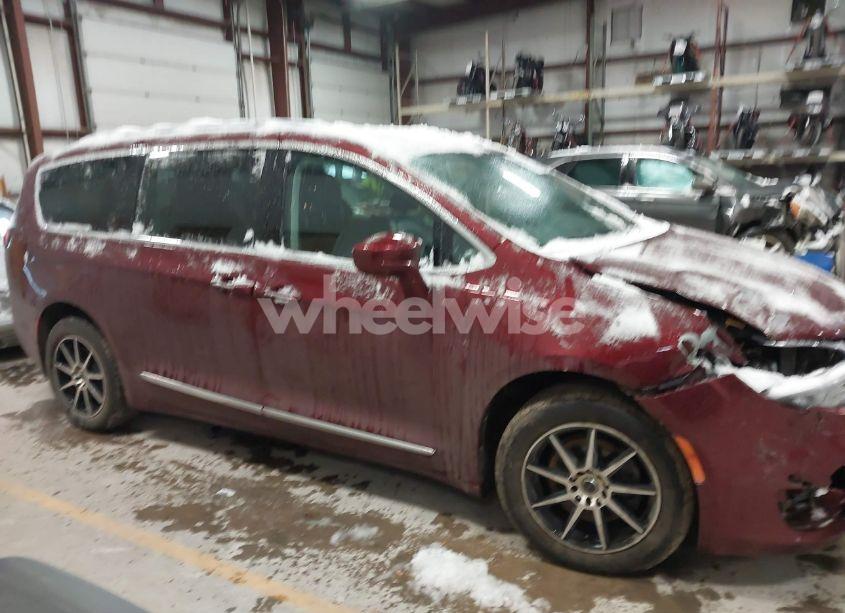 Photo 13 of 2017 Chrysler Pacifica TOURING-L PLUS (VIN 2C4RC1EG3HR679385)