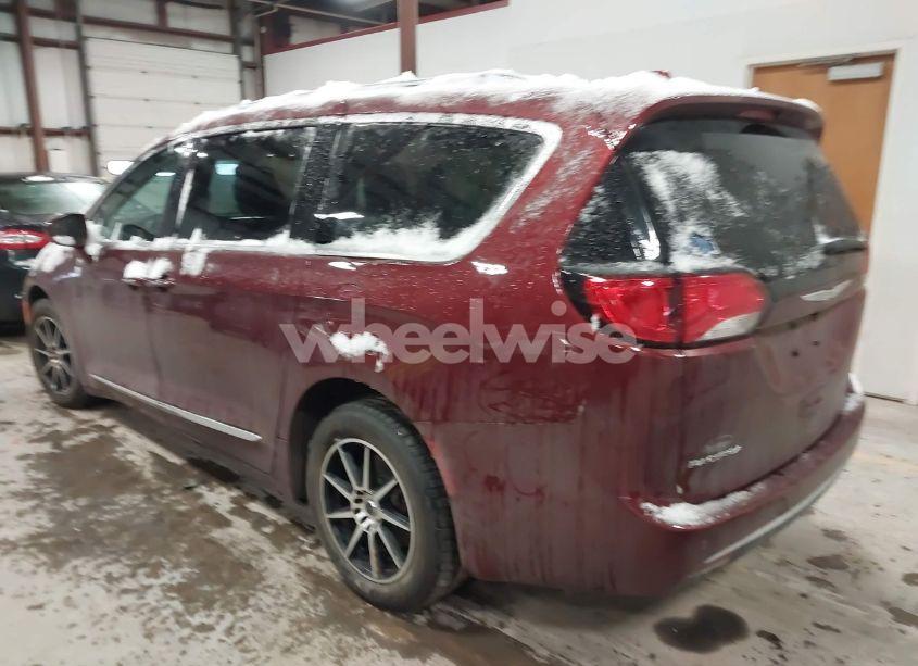 Photo 3 of 2017 Chrysler Pacifica TOURING-L PLUS (VIN 2C4RC1EG3HR679385)