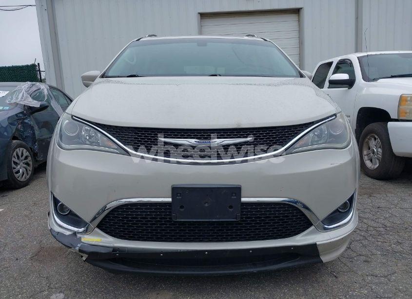 Photo 12 of 2017 Chrysler Pacifica TOURING-L PLUS (VIN 2C4RC1EG3HR720775)