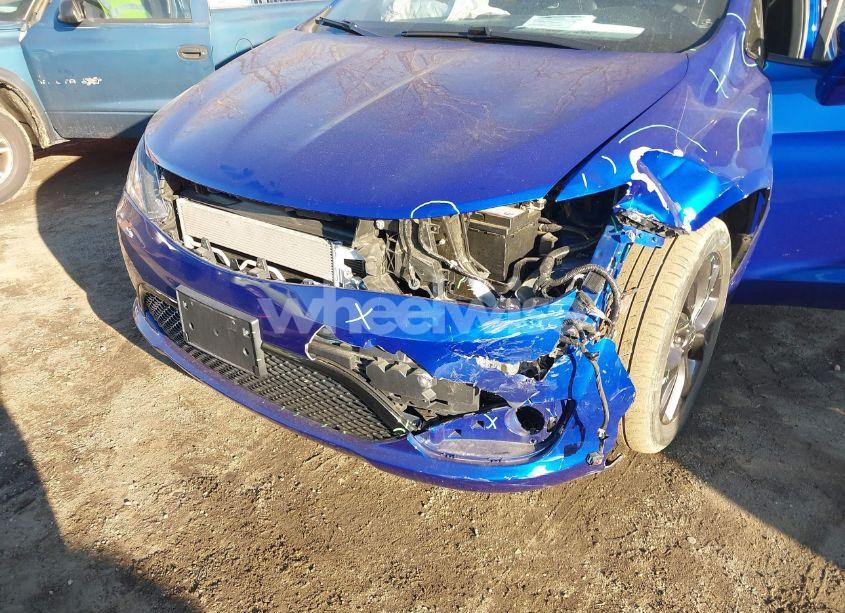 Photo 6 of 2020 Chrysler Pacifica TOURING L PLUS (VIN 2C4RC1EG3LR269792)