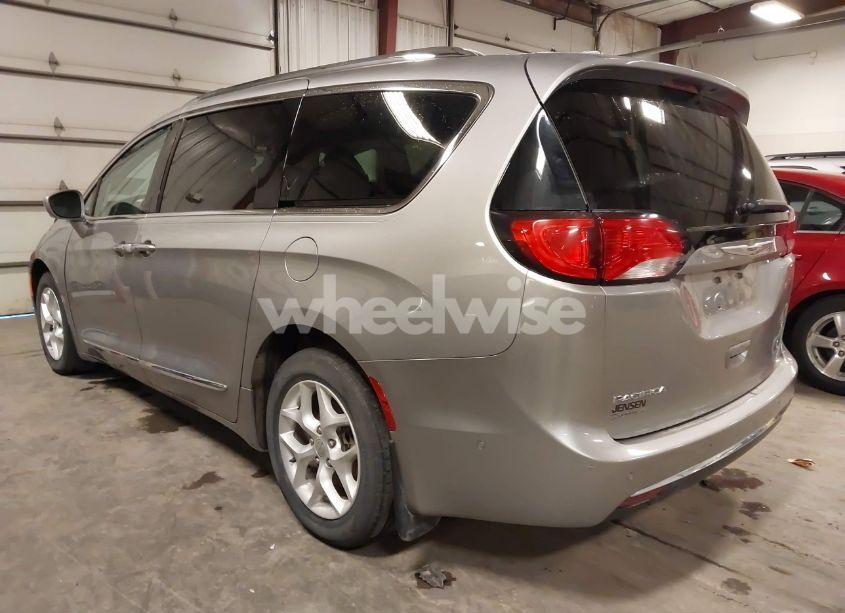 Photo 3 of 2017 Chrysler Pacifica TOURING-L PLUS (VIN 2C4RC1EG4HR628364)