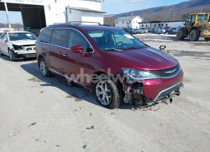 2017 Chrysler Pacifica TOURING-L PLUS (VIN 2C4RC1EG4HR656200) main photo