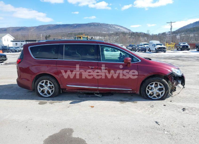 Photo 13 of 2017 Chrysler Pacifica TOURING-L PLUS (VIN 2C4RC1EG4HR656200)