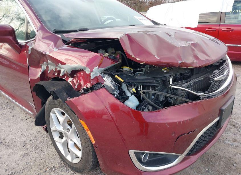 Photo 6 of 2017 Chrysler Pacifica TOURING-L PLUS (VIN 2C4RC1EG5HR653273)