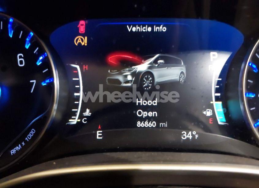 Photo 15 of 2018 Chrysler Pacifica TOURING L PLUS (VIN 2C4RC1EG5JR227511)