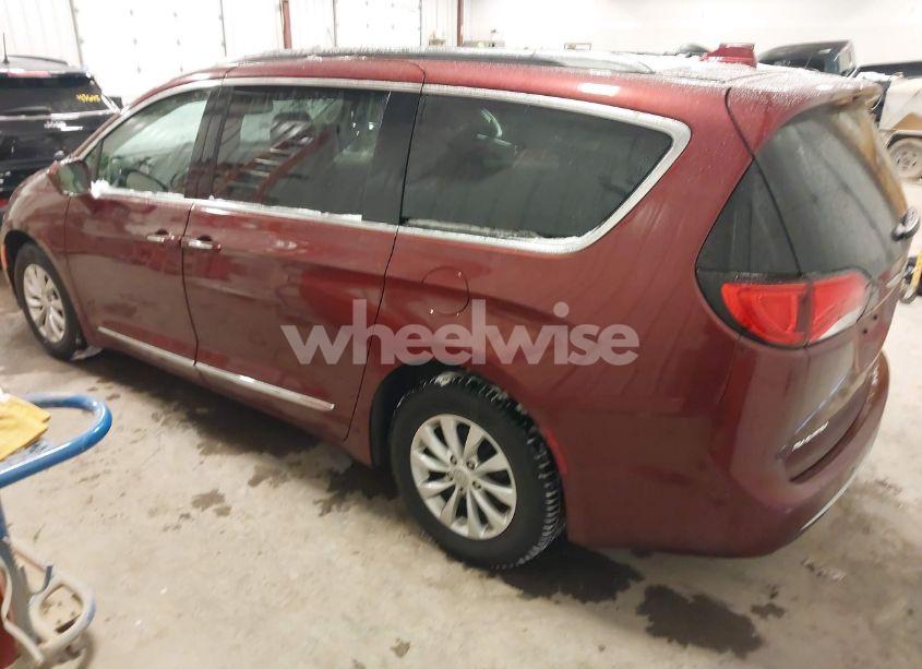 Photo 3 of 2018 Chrysler Pacifica TOURING L PLUS (VIN 2C4RC1EG5JR227511)