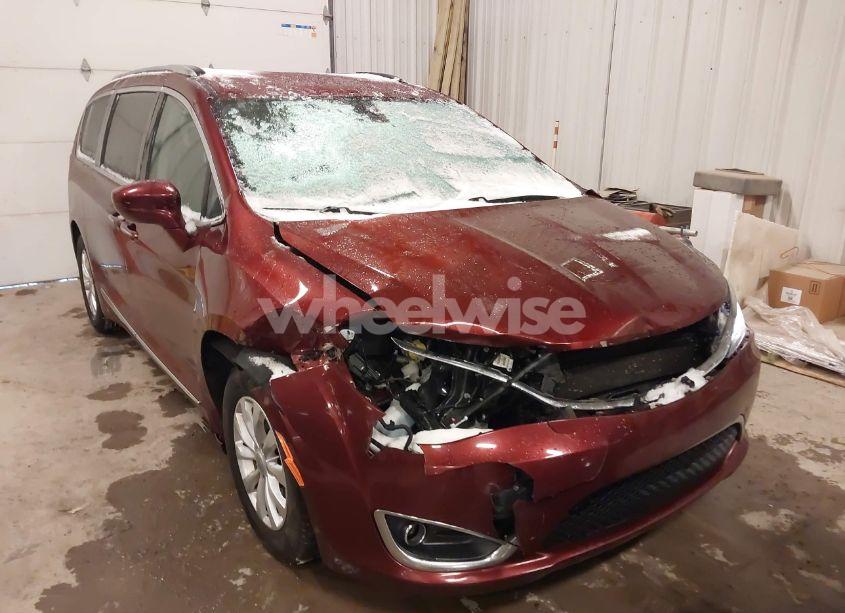 Photo 6 of 2018 Chrysler Pacifica TOURING L PLUS (VIN 2C4RC1EG5JR227511)