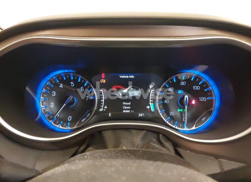 Photo 7 of 2018 Chrysler Pacifica TOURING L PLUS (VIN 2C4RC1EG5JR227511)