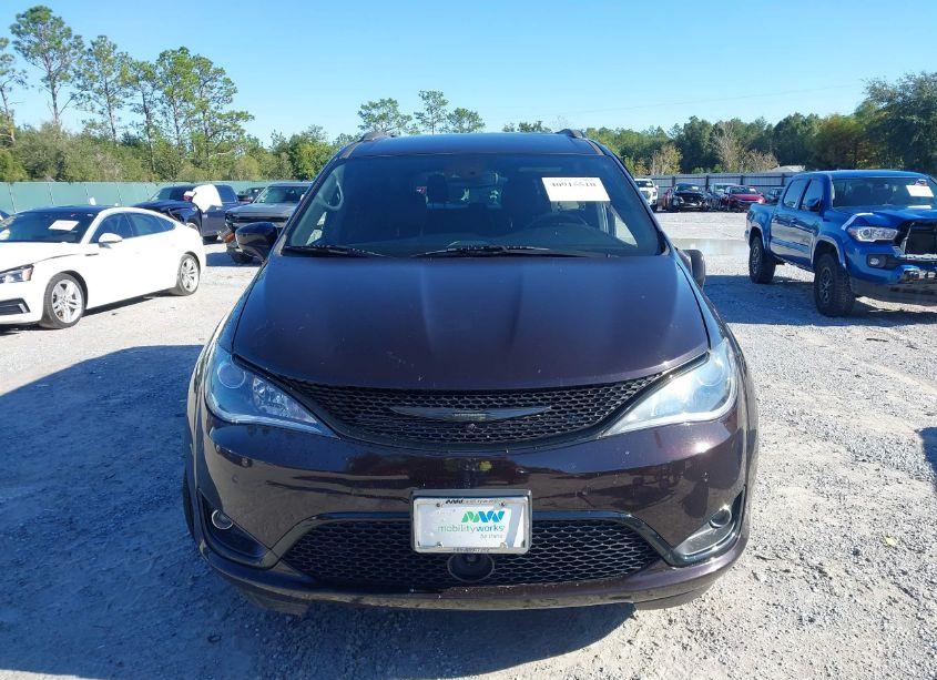 Photo 12 of 2019 Chrysler Pacifica TOURING L PLUS (VIN 2C4RC1EG5KR737715)