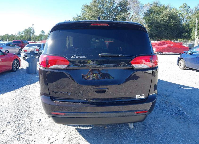 Photo 16 of 2019 Chrysler Pacifica TOURING L PLUS (VIN 2C4RC1EG5KR737715)