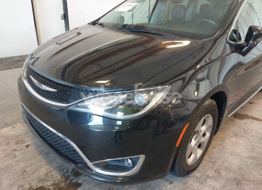 Photo 18 of 2017 Chrysler Pacifica TOURING-L PLUS (VIN 2C4RC1EG6HR592175)